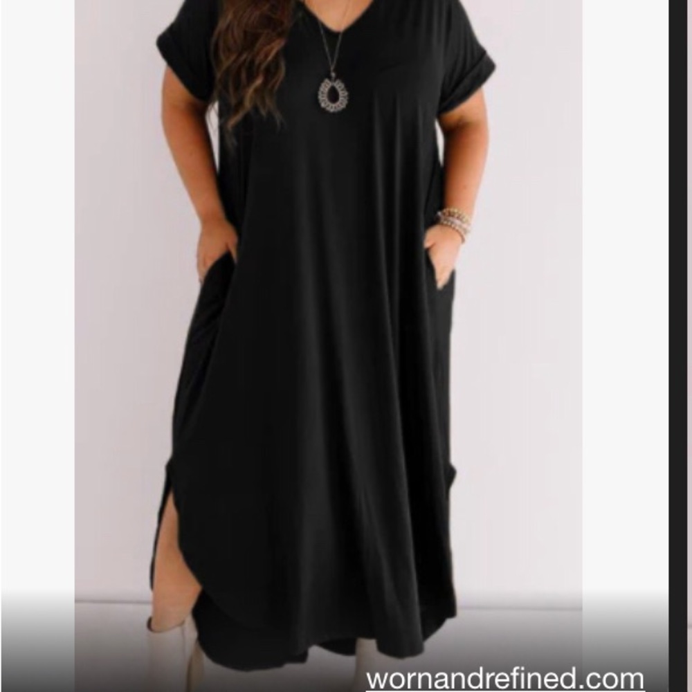 ISO maxi dress, Vneck, preferred, with or w/o sleeves. stretchy, not see through